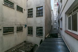 Image 25 - 220599