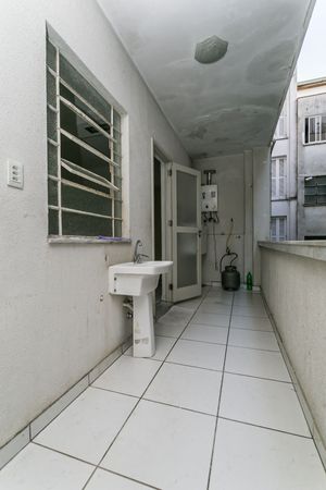 Image 29 - 220599