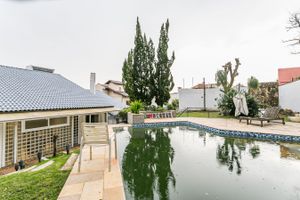 Image 21 - 220635