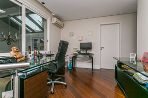 Image 34 - 220635