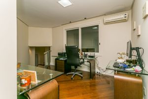 Image 35 - 220635