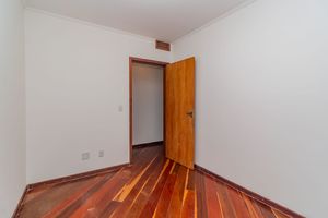 Image 21 - 220692