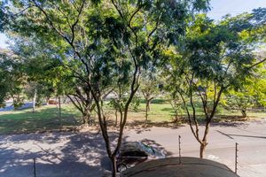 Image 7 - 220692