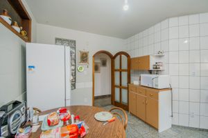 Image 32 - 220724