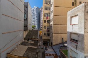 Image 6 - 220755
