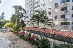 Image 8 - 220781