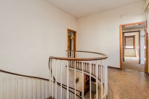 Image 50 - 220837
