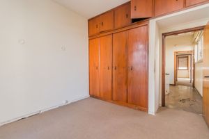 Image 34 - 220837