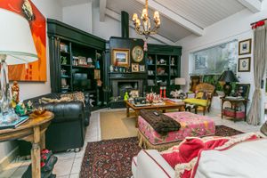 Image 34 - 220847