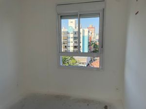 Image 11 - 220889