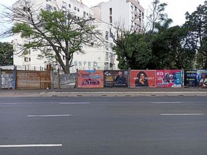 Image 9 - 221028