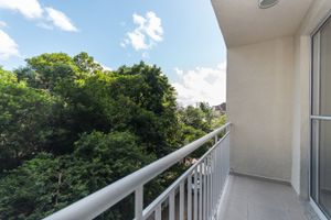 Image 4 - 2211