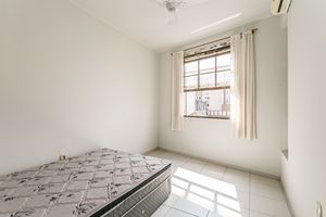 Image 17 - 221211