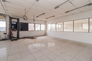 Image 13 - 221241