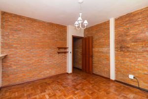 Image 36 - 221247