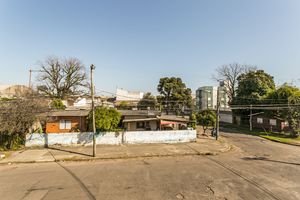 Image 5 - 221280