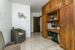 Image 16 - 221280