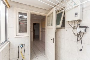 Image 35 - 221312