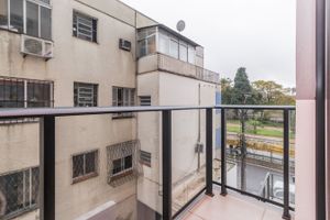 Image 7 - 221375