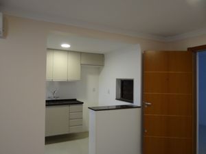 Image 10 - 221383