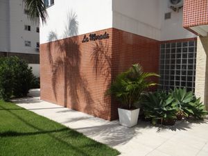 Image 33 - 221383
