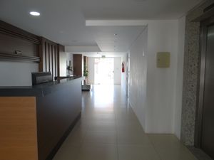 Image 30 - 221383