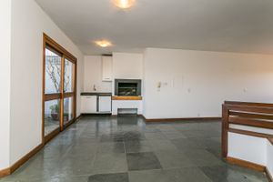 Image 35 - 221414