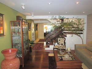 Image 8 - 221445
