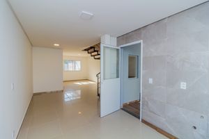 Image 35 - 221448