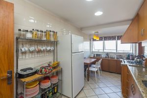 Image 31 - 221495