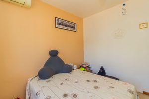 Image 32 - 221625