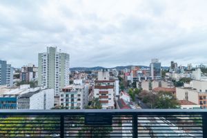 Image 11 - 221650