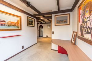 Image 40 - 221654
