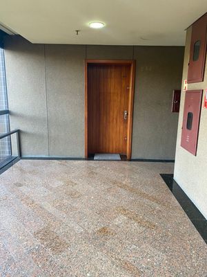 Image 8 - 221786
