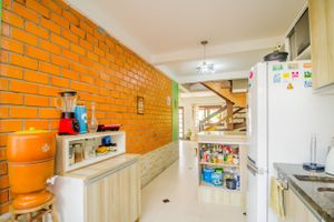 Image 35 - 221823