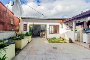 Image 37 - 221823