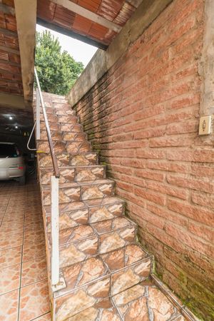 Image 19 - 221833