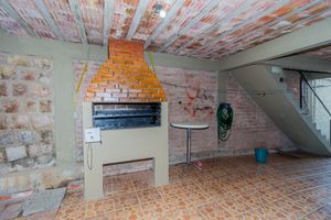 Image 35 - 221833