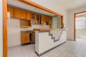 Image 17 - 221836