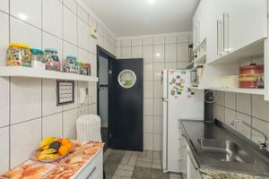 Image 15 - 221916