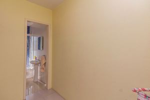 Image 30 - 221929