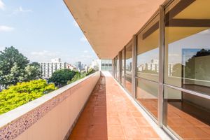 Image 13 - 222119