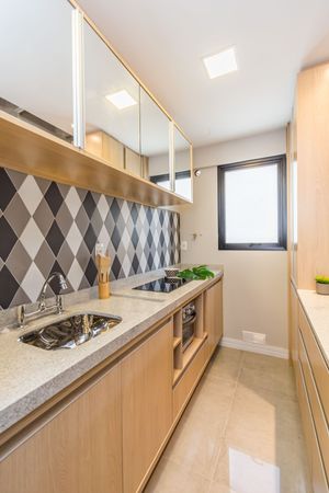 Image 14 - 222212