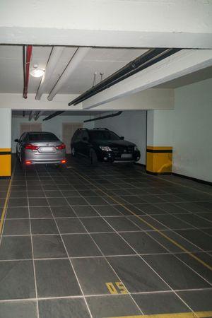 Image 37 - 222221