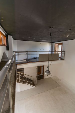 Image 10 - 222248