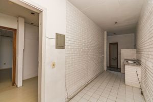Image 56 - 222248