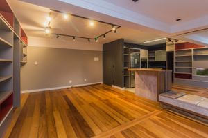 Image 1 - 222762
