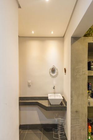 Image 21 - 222782