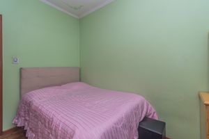 Image 13 - 222900