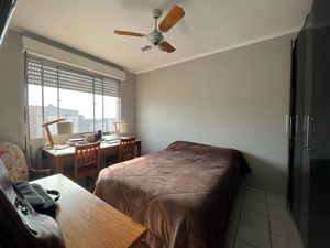 Image 12 - 222923